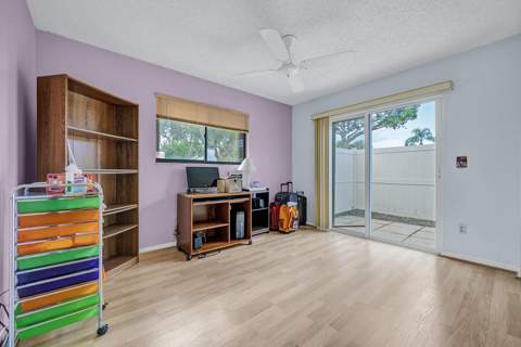 8 Eaton Place, Boynton Beach FL - photo 23 of 26