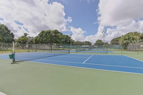 1204 Bahama Bend #B2, Coconut Creek FL - photo 12 of 44