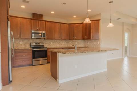 11008 SW Winding Lakes Circle, Port St. Lucie FL - photo 6 of 29
