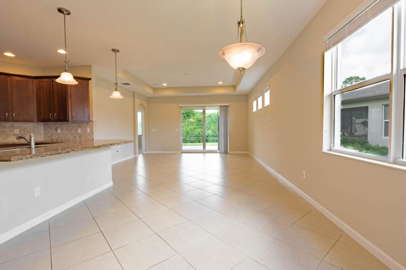 2 bedroom Villa at 11008 SW Winding Lakes Circle, Lakepark At Tradition, Port St. Lucie — photo 4