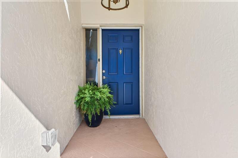 4 bedroom Single Family Residence at 108 Executive Circle, Executive Estates, Boynton Beach — photo 3