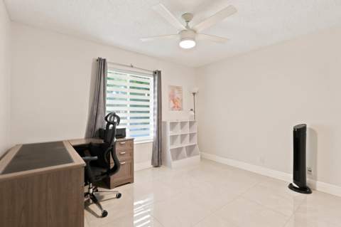609 Sea Pine Way #F2, Greenacres FL - photo 14 of 20