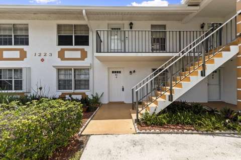 1223 S Lakes End Drive #E-1, home for sale on S Lakes End Drive
