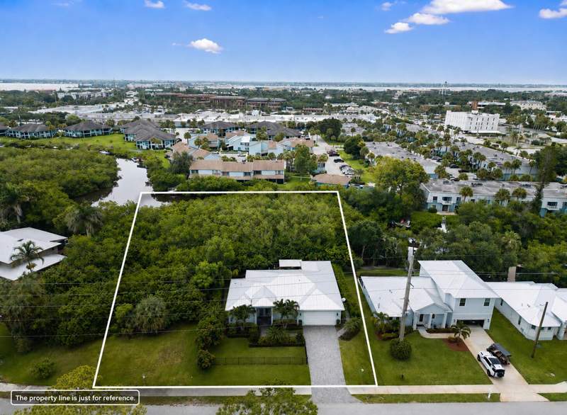 3 bedroom Single Family Residence at 232 SW Indian Groves Drive, Indian Groves, Stuart — photo 3