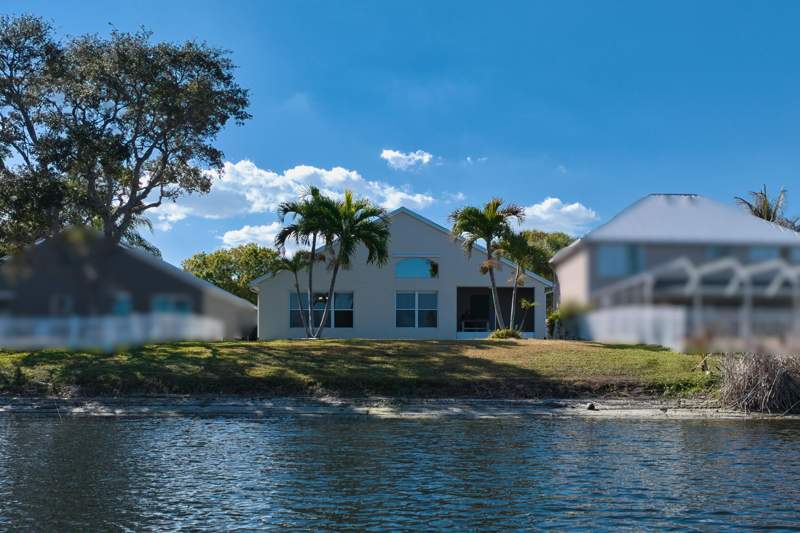 3 bedroom Single Family Residence at 849 NW Waterlily Place, Pineapple Plantation, Jensen Beach — photo 3