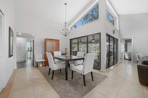 627 Hollows Circle, Deerfield Beach FL - photo 14 of 52