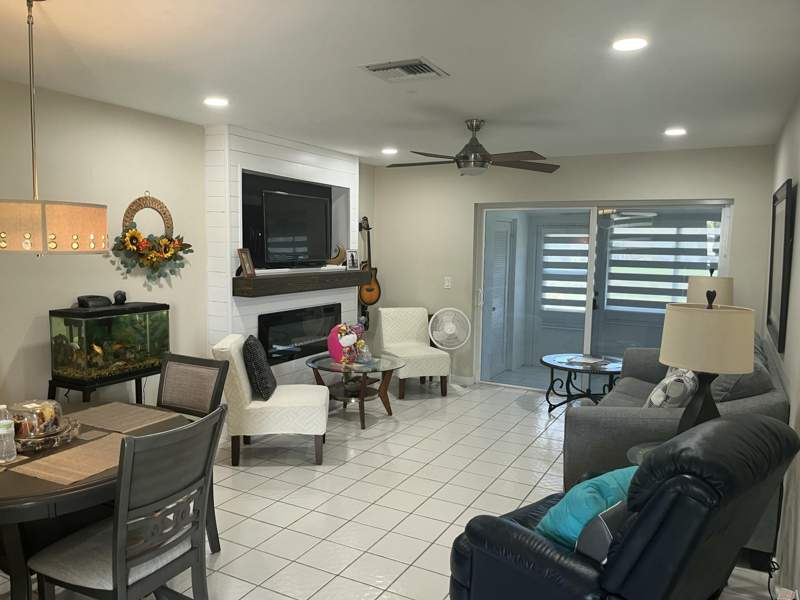 1 bedroom Condominium at 2758 Emory Drive #C, Cresthaven Villas 29 Condo, West Palm Beach — photo 3