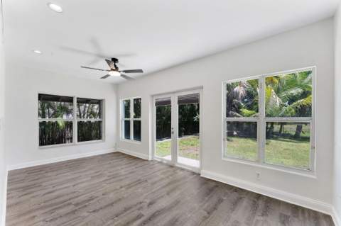 7044 Thompson Road, Boynton Beach FL - photo 7 of 44