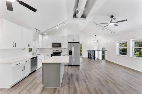 7044 Thompson Road, Boynton Beach FL - photo 18 of 44