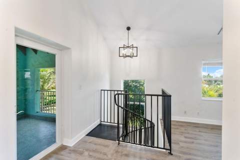 7044 Thompson Road, Boynton Beach FL - photo 16 of 44
