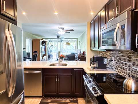 9460 Tangerine Place #207, Davie FL - photo 12 of 28