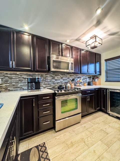 9460 Tangerine Place #207, Davie FL - photo 16 of 28