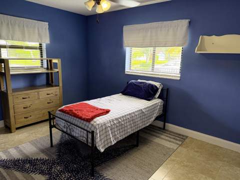 820 NW 73rd Terrace, Plantation FL - photo 10 of 38