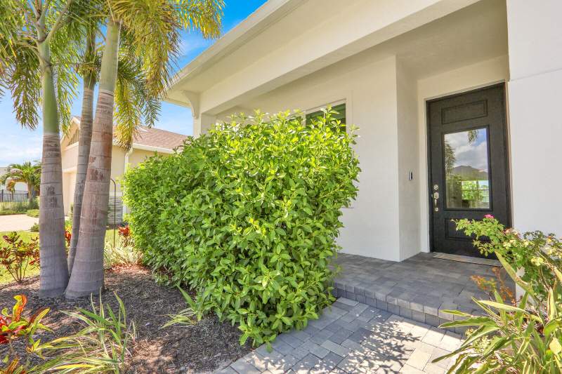 3 bedroom Single Family Residence at 977 SE Crosswood Way, Veranda Preserve West Phase 3, Port St. Lucie — photo 3
