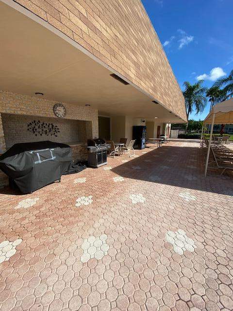 22 Abbey Lane #104, Delray Beach FL - photo 9 of 19