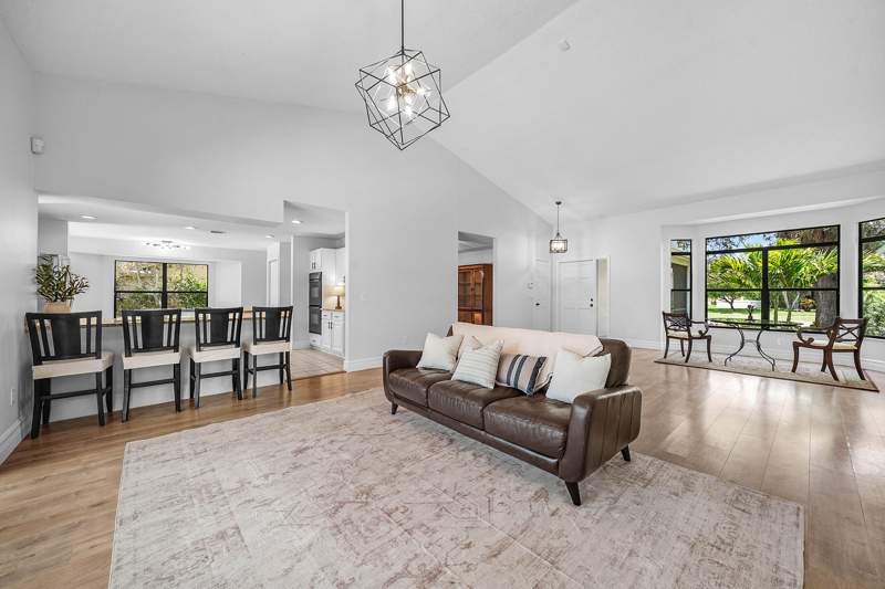 4 bedroom Single Family Residence at 1506 Wiltshire Village Drive, Greenview Shores 2 Of Wellington, Wellington — photo 5