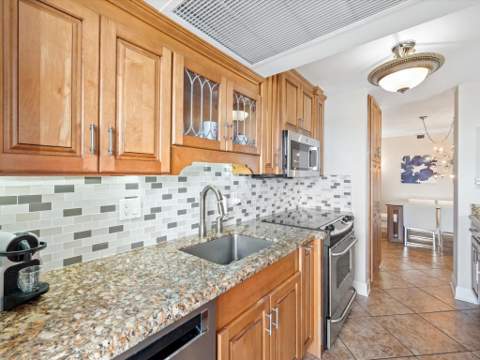2841 N Ocean Boulevard #1407, Fort Lauderdale FL - photo 13 of 37