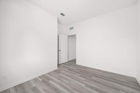 1923 SW Beauregard Street, Port St. Lucie FL - photo 6 of 25
