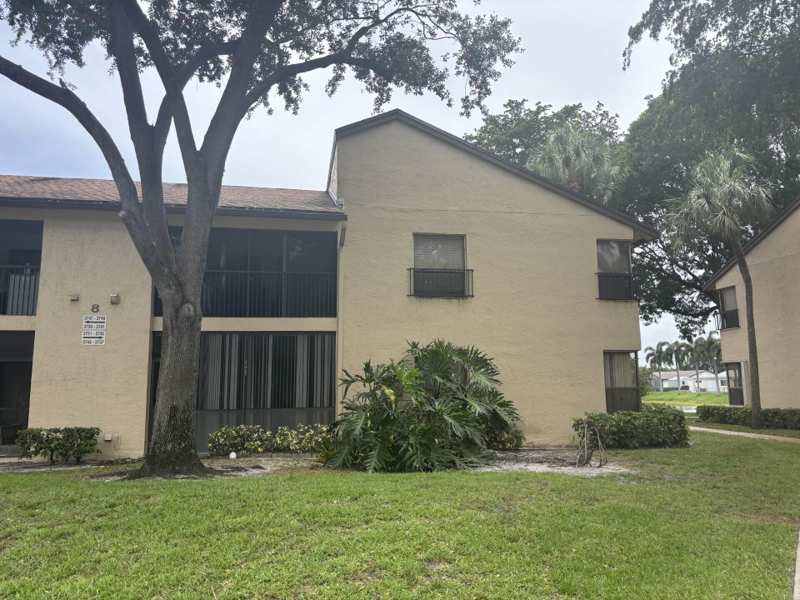 2 bedroom Condominium at 3751 Cocoplum Circle #3564, Karanda Village Iii-B Condo, Coconut Creek — photo 1