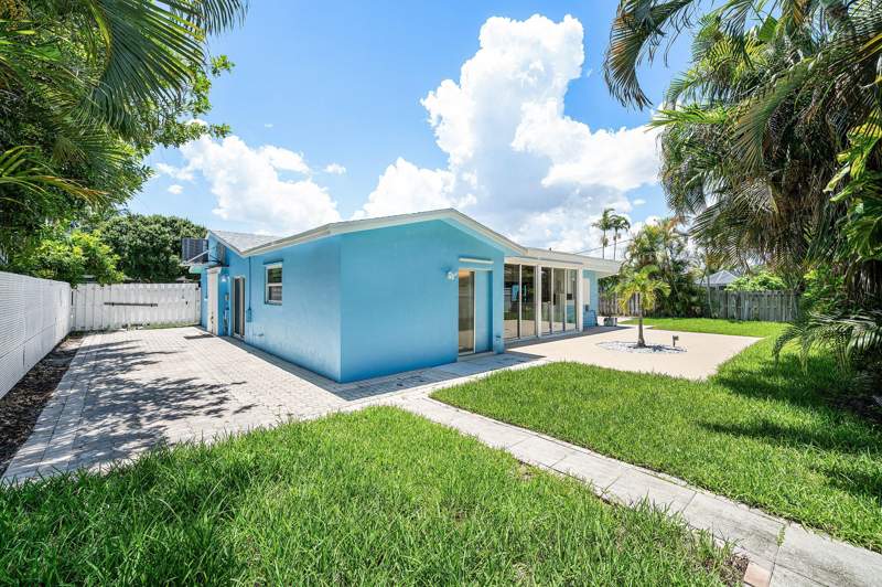 4 bedroom Single Family Residence at 333 NE 24TH Street, WINFIELD PARK UNIT 2, Boca Raton — photo 5