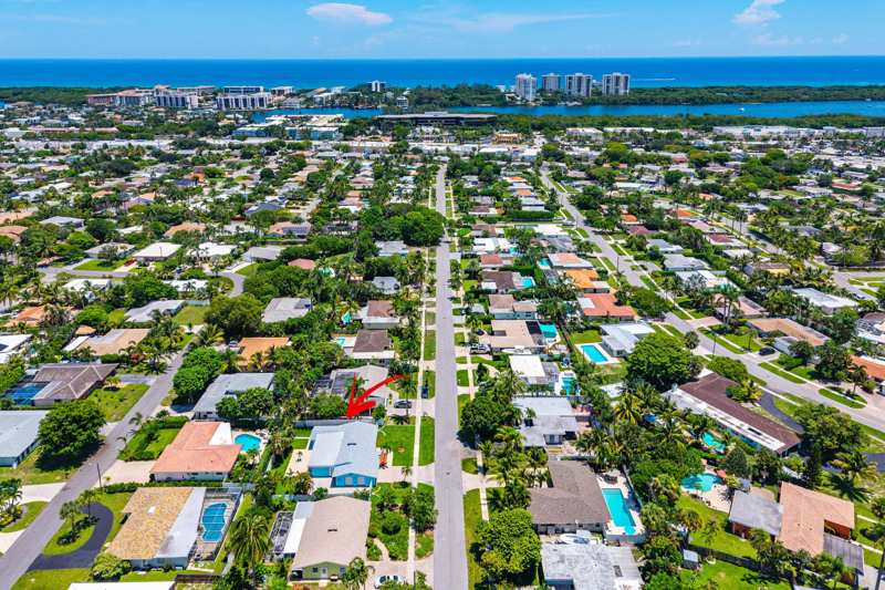 4 bedroom Single Family Residence at 333 NE 24th Street, Winfield Park Unit 2, Boca Raton — photo 1
