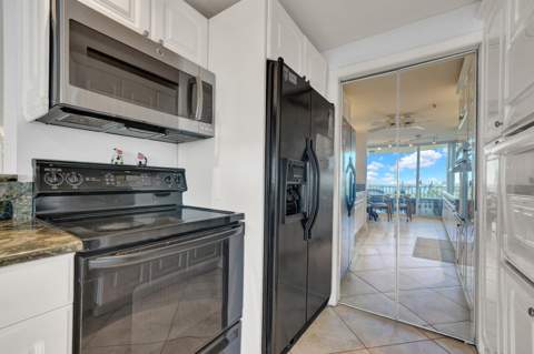 859 Jeffery Street #7050, Boca Raton FL - photo 14 of 37