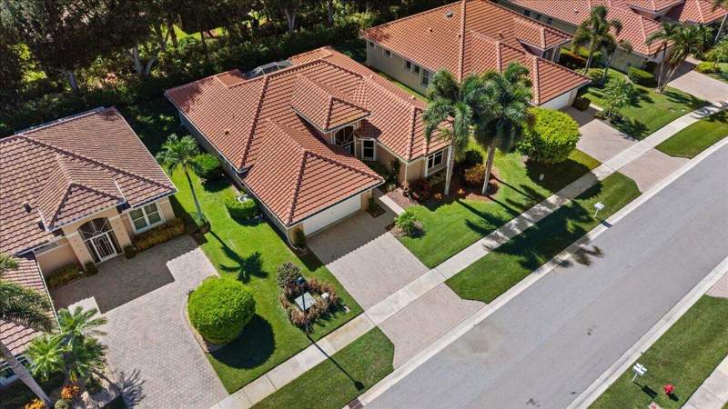 3 bedroom Single Family Residence at 6634 Jog Palm Drive, Jog Est, Boynton Beach — photo 2