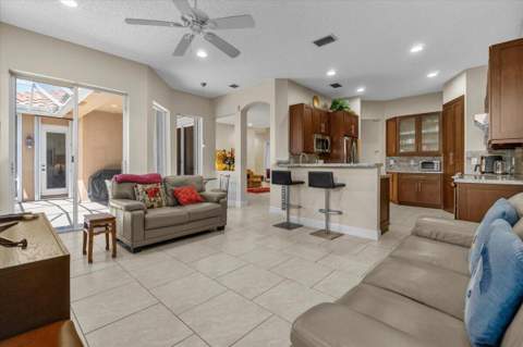 6634 Jog Palm Drive, Boynton Beach FL - photo 9 of 62