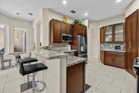 6634 Jog Palm Drive, Boynton Beach FL - photo 11 of 62