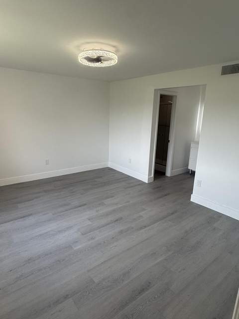 9300 Sunrise Lakes Boulevard #303, Sunrise FL - photo 7 of 18