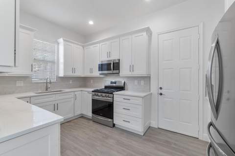 542 Tomahawk Court, Palm Beach Gardens FL - photo 9 of 49