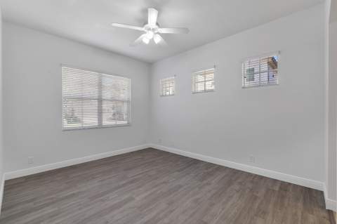 542 Tomahawk Court, Palm Beach Gardens FL - photo 17 of 49
