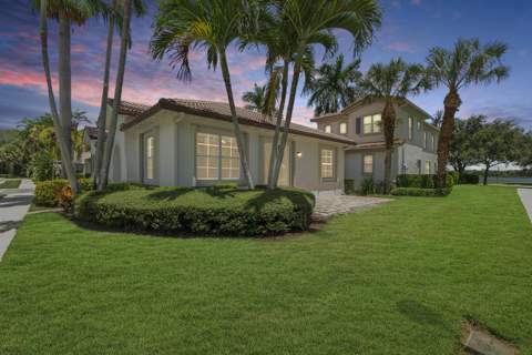 542 Tomahawk Court, Palm Beach Gardens FL - photo 22 of 49