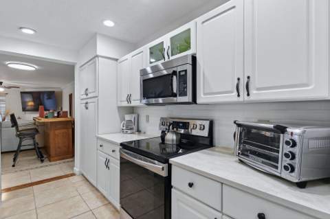 717 Ocean Dunes Circle, Jupiter FL - photo 7 of 44
