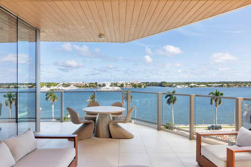 4 bedroom Condominium at 1333 S Flagler Drive #402, Jefferson Park, West Palm Beach — photo 1