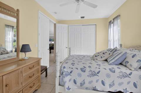 7541 Downwinds Lane, Lake Worth FL - photo 19 of 50