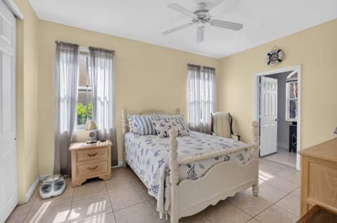 7541 Downwinds Lane, Lake Worth FL - photo 17 of 50
