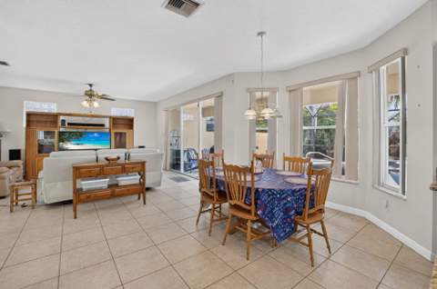 7541 Downwinds Lane, Lake Worth FL - photo 15 of 50