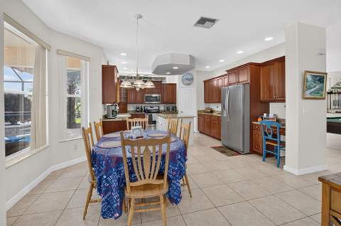 7541 Downwinds Lane, Lake Worth FL - photo 12 of 50