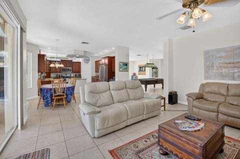 7541 Downwinds Lane, Lake Worth FL - photo 11 of 50