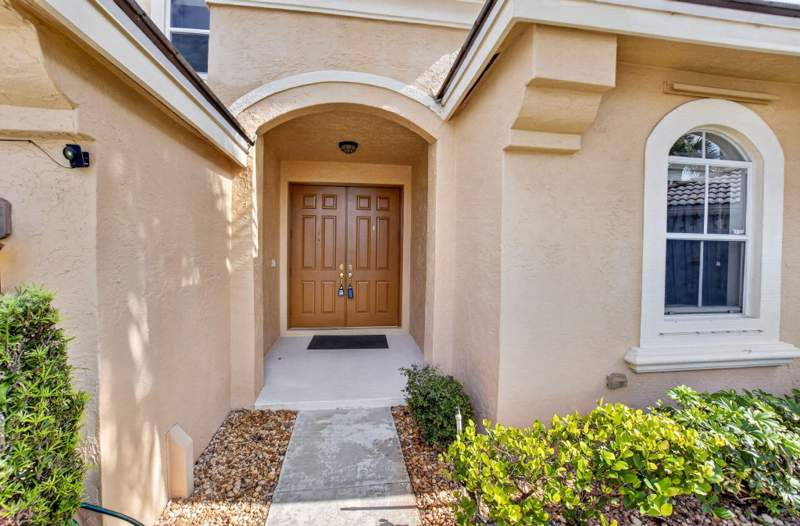 5 bedroom Single Family Residence at 7541 Downwinds Lane, Smith Dairy West 8, Lake Worth — photo 3