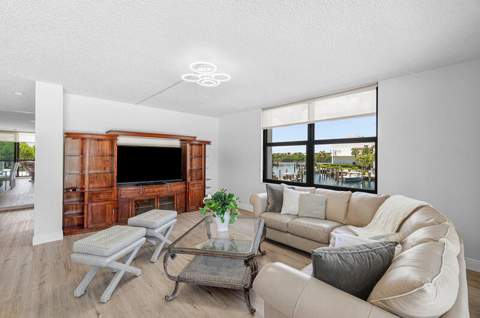 4748 S Ocean Boulevard #2A, Highland Beach FL - photo 11 of 47