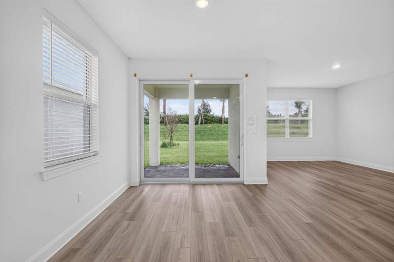 4 bedroom Single Family Residence at 8666 Dahlia Circle, Azalea, Port St. Lucie — photo 5