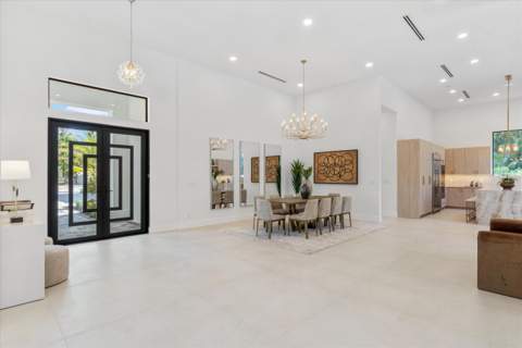 2525 Seminole Circle, West Palm Beach FL - photo 7 of 54