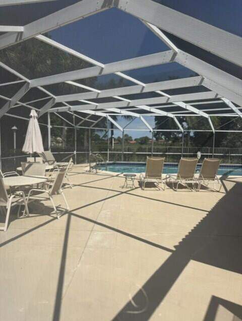 3031 Holiday Springs Boulevard #202-7, Margate FL - photo 16 of 18
