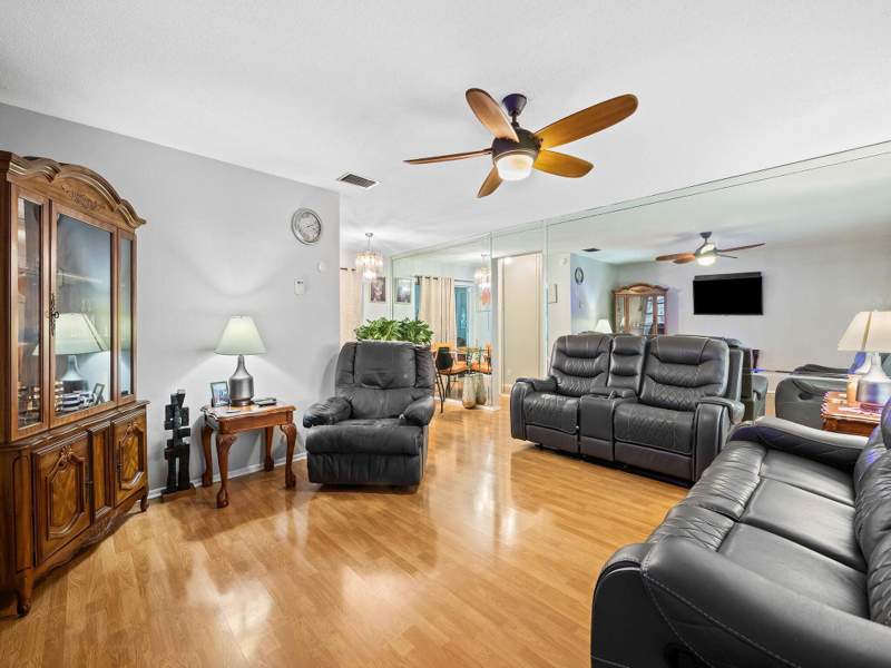 2 bedroom Single Family Residence at 210 NW 25th Court, Leisureville First Sec, Pompano Beach — photo 4