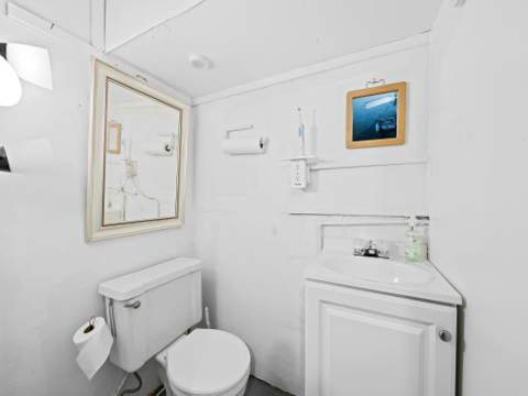 210 NW 25th Court, Pompano Beach FL - photo 12 of 16