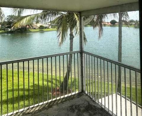 7780 Stone Harbour Drive #4, Lake Worth FL - photo 14 of 30