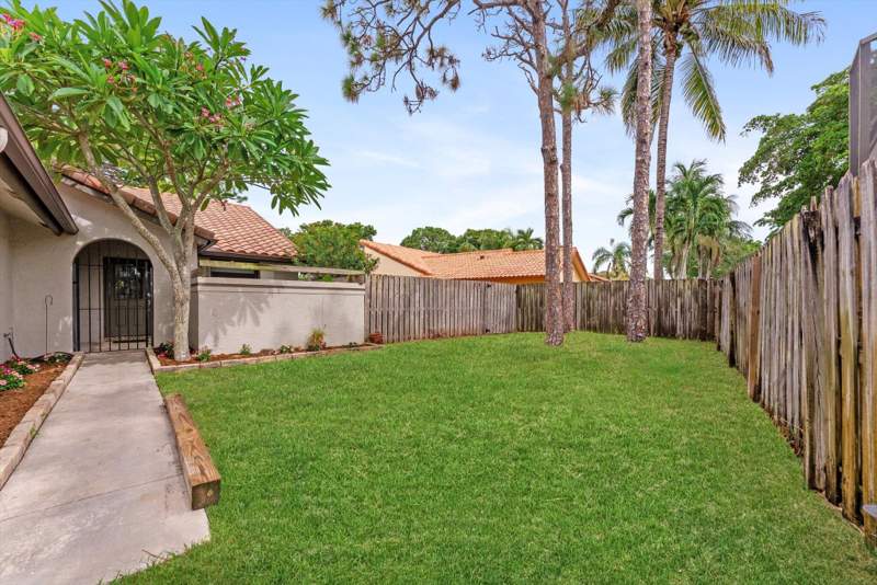 2 bedroom Single Family Residence at 1310 NW 22nd Avenue, Rainberry Lake Ph Iv-B, Delray Beach — photo 5
