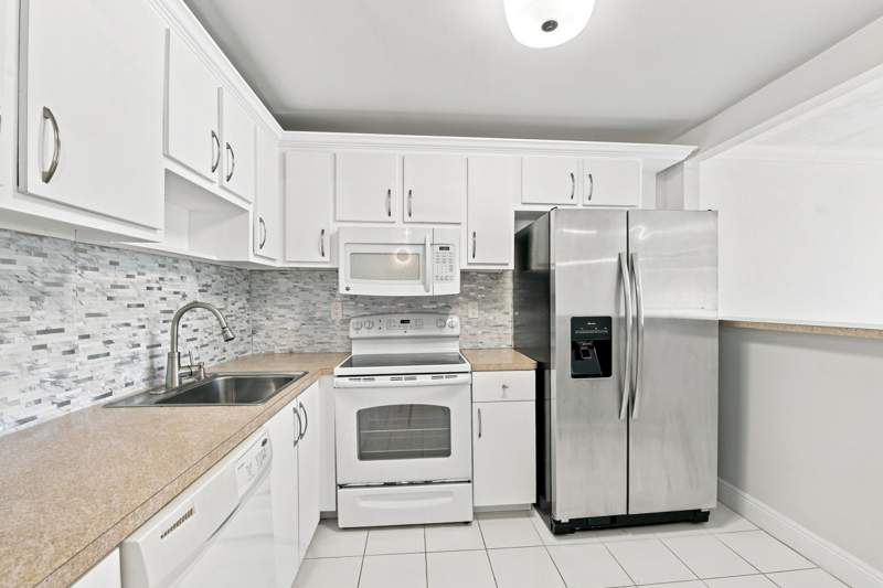 1 bedroom Condominium at 9300 SW 8th Street #219, Isle Of Sandalfoot Condo, Boca Raton — photo 1